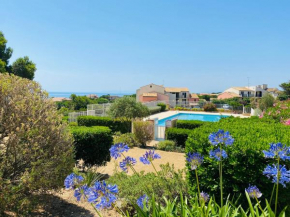 APPARTEMENT PROCHE MER AVEC PISCINE ET PARKING